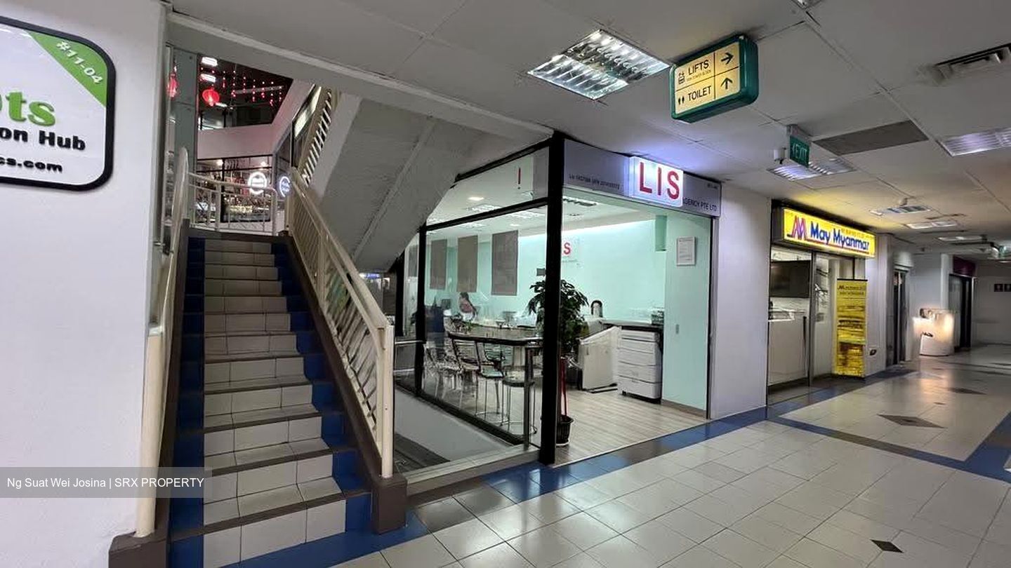 Bukit Timah Shopping Centre (D21), Shop House #628218501